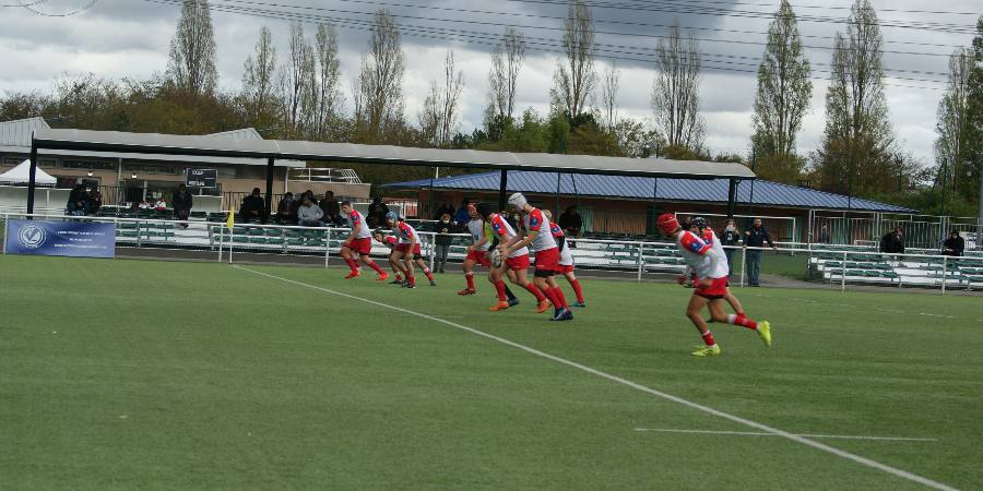 Défaite des juniors de Clamart Rugby 92 contre Rueil en Régional 1 le 3 octobre 2020-photo d'un coup d'envoi